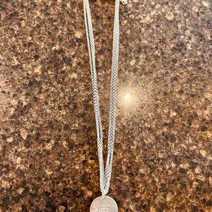 Elegant Silver Pendant Necklace